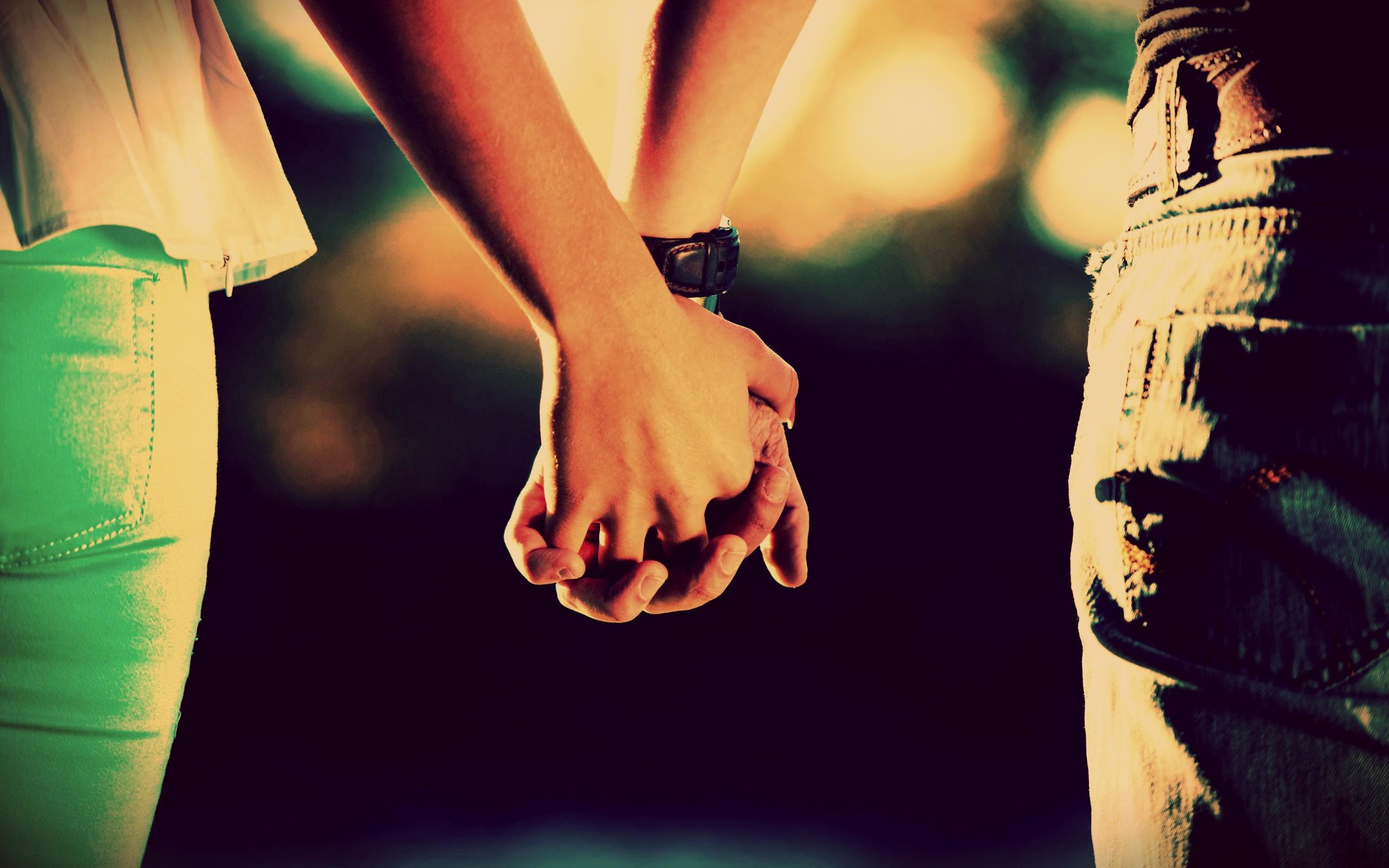 2560 x 1600 · jpeg - lovers, Holding Hands, Couple Wallpapers HD / Desktop and Mobile ...