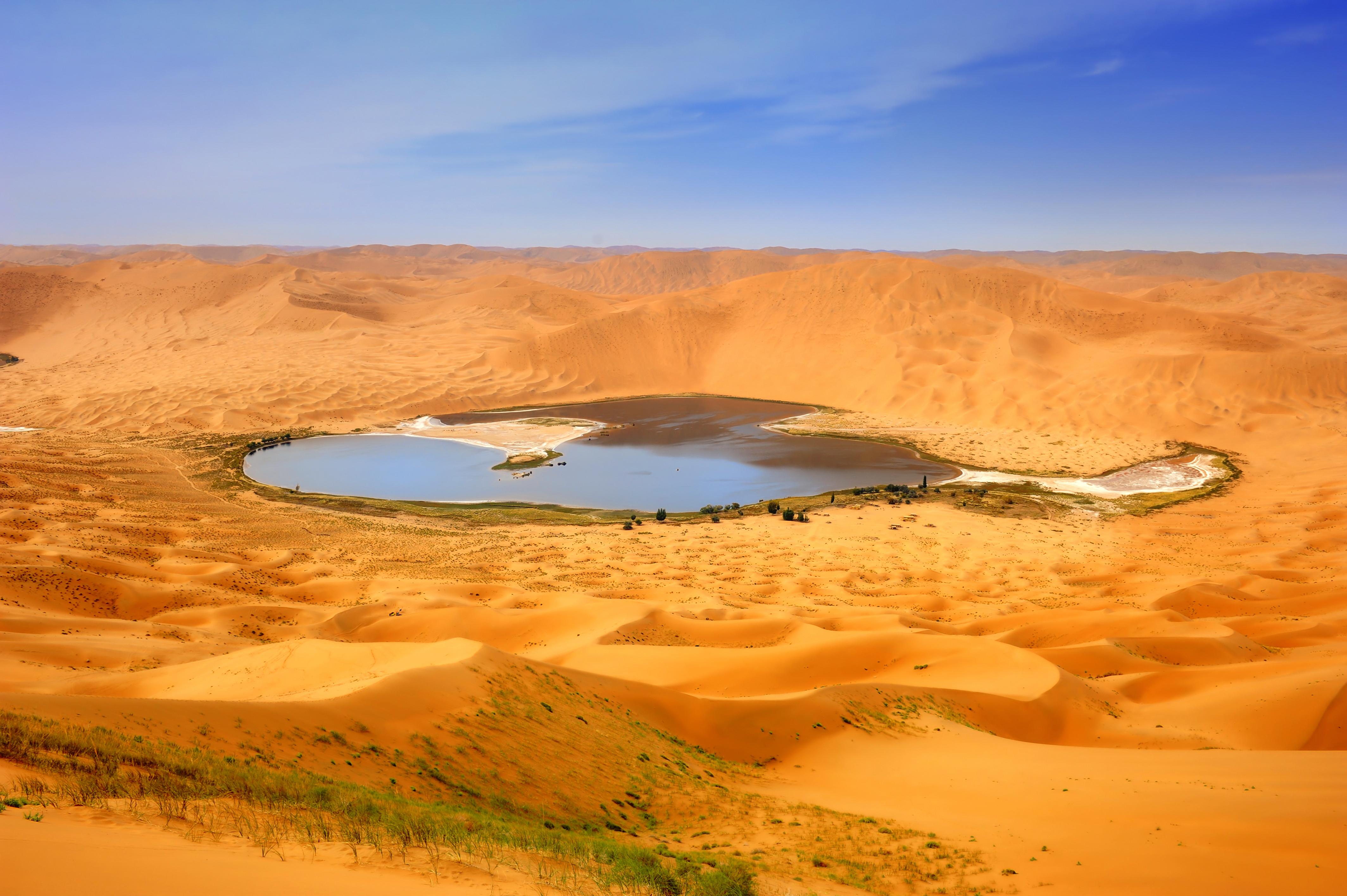 4256 x 2832 · jpeg - Oasis In The Desert Wallpapers High Quality | Download Free