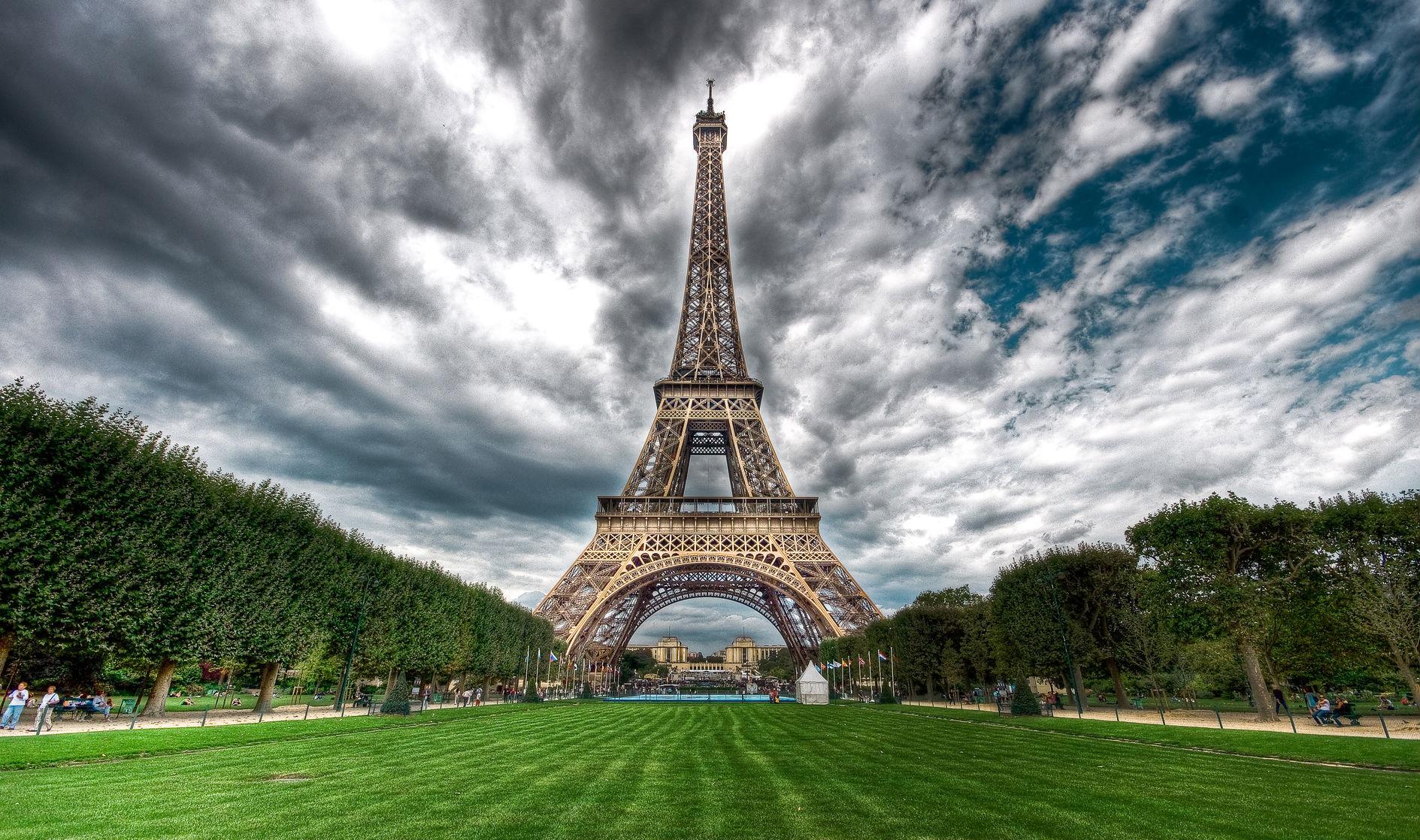 1889 x 1118 · jpeg - Eiffel Tower Wallpaper and Background Image | 1889x1118 | ID:101716 ...